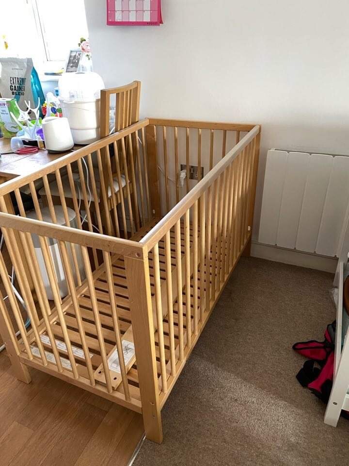 baby cot bed gumtree